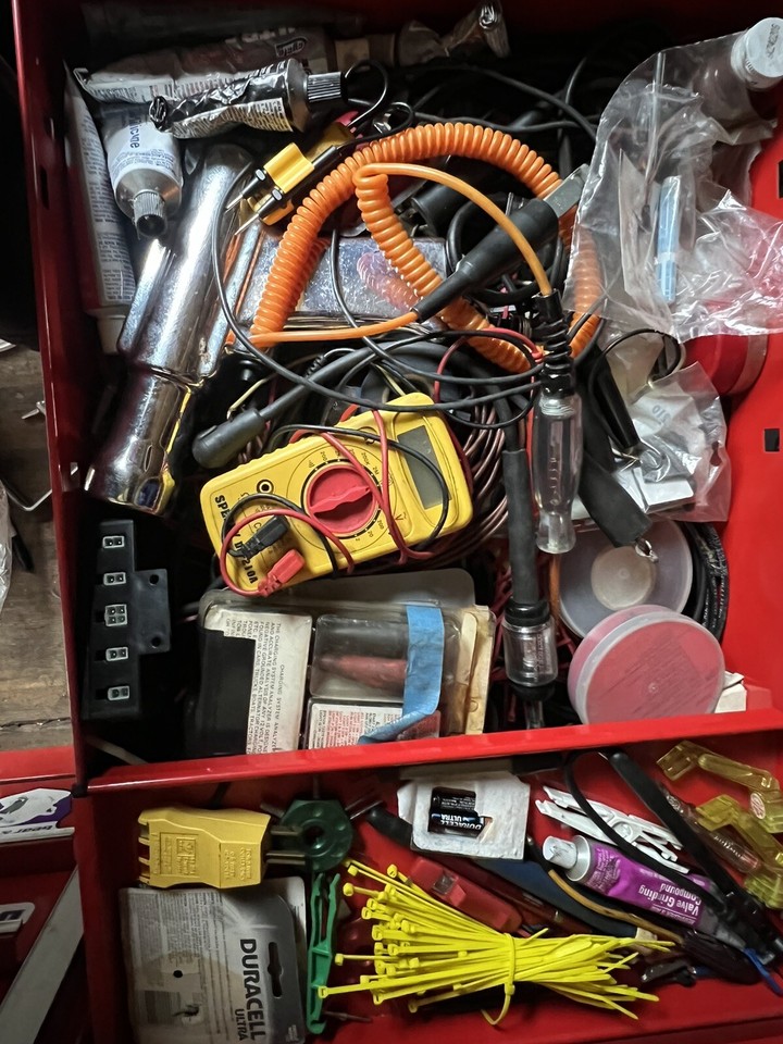 snap on tool box krl7022 Tools Included!! Will Accept Trades And Cash