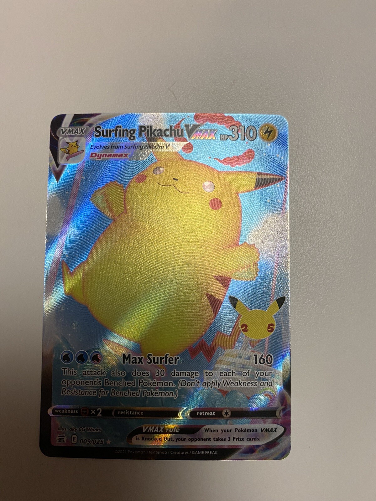 HOLO Surfing Pikachu VMAX 009/025 NM / M - Pokemon 25th Celebrations Card