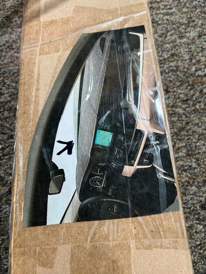 Cubierta de tablero personalizada para Dodge Ram 1500 09-18-Caja 1 de 3 SOLO Foto 4 de 4