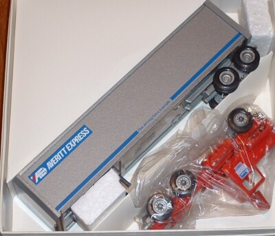 Averitt Express '87 Cookeville, TN Winross Truck
