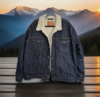Levi's Men's Type III Sherpa Lined Denim Trucker Jacket Small Dark Wash EUC Blue