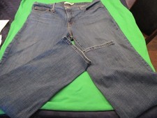 EUC Levi's WOMENS 314 SHAPING STRAIGHT JEANS BLUE SIZE 33X30