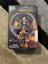 New Sealed World of Warcraft Mega Bloks - Valoren Figure Set 91004 Box Damage