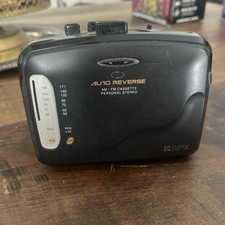 Vtg GPX WALKMAN AM/FM CASSETTE PERSONAL STEREO AUTO REVERSE X