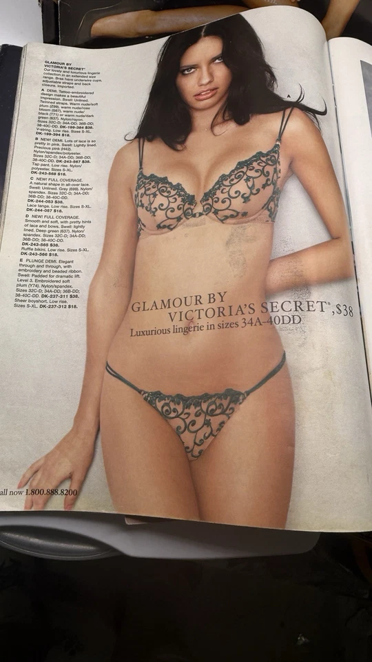 Victoria's Secret Fall Fashion 2009 Catalog VOL. 2 - Image 4 of 4