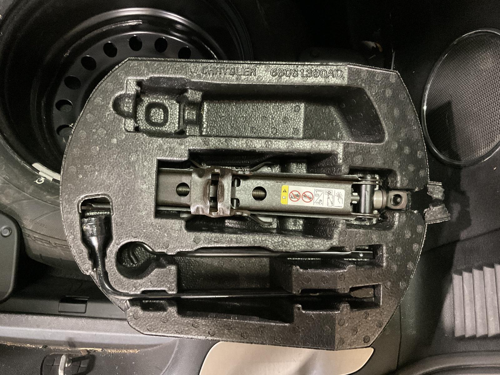 2012 JEEP GRAND CHEROKEE JACK AND TOOLS KIT 68061390AD | eBay 