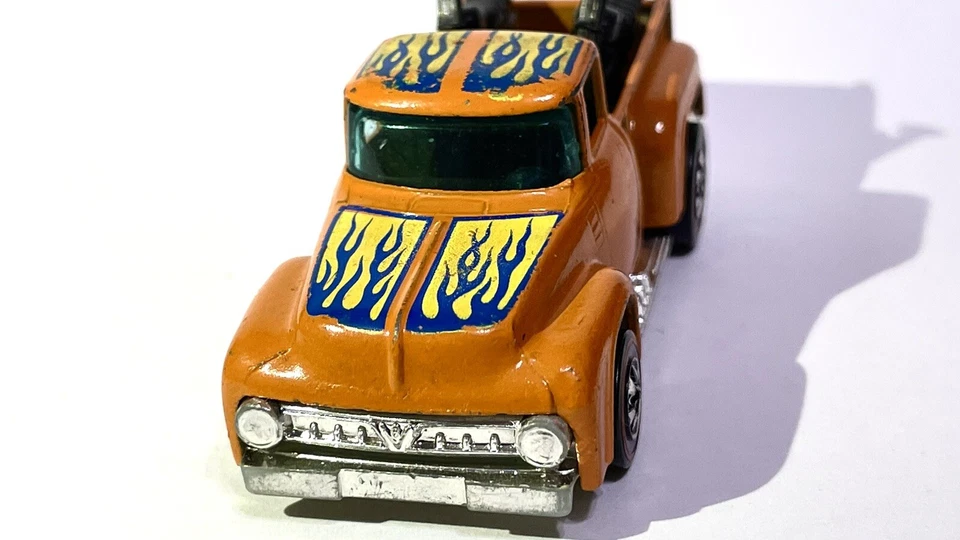 1973 Hot Wheels Redline Flying Colors Hi Tail Hauler Ford Pickup TOUGH 😎 - Image 3 of 4