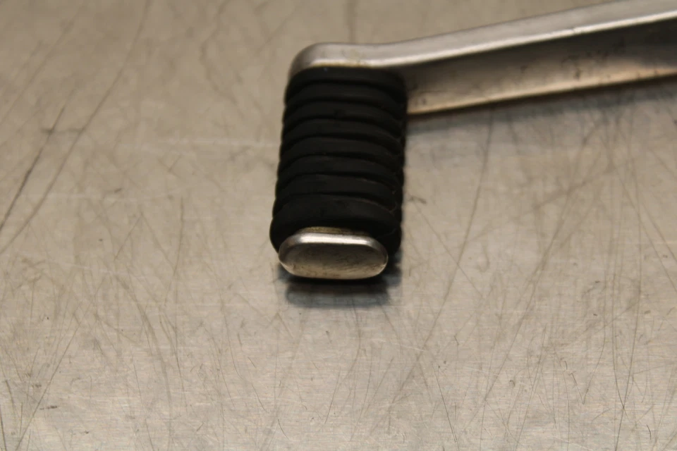 86 PEDAL DE CAMBIO SUZUKI GS750ES BB140 Foto 2 de 4