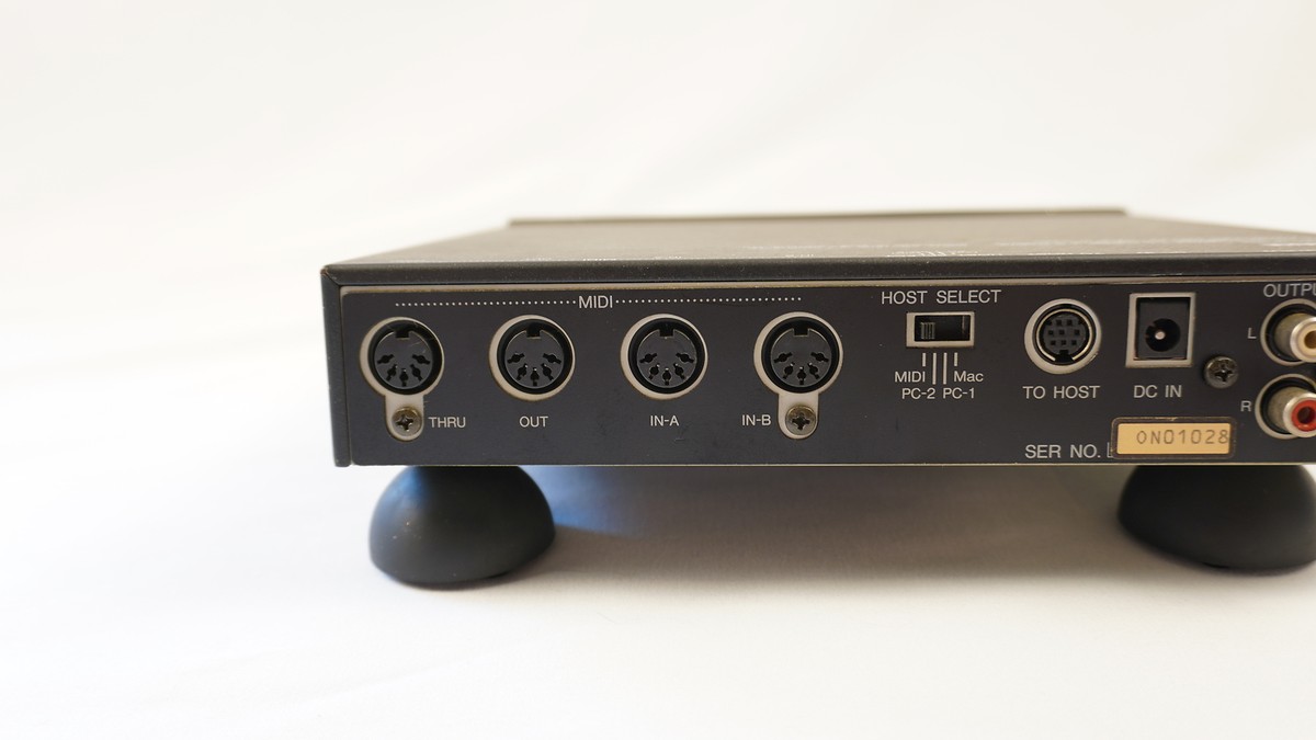 Yamaha MU100 Tone Generator XG Music Sequencer U070 180608