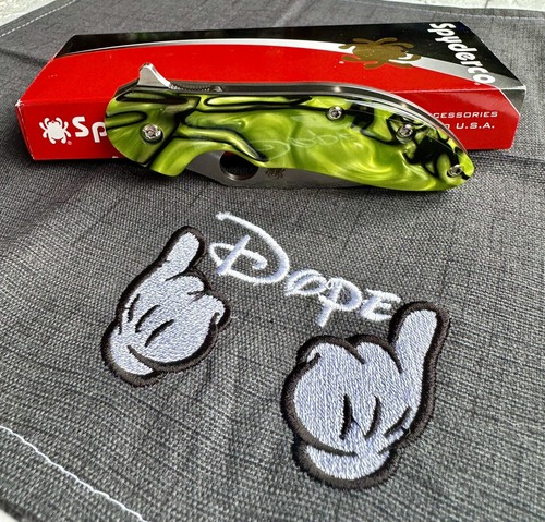 SPYDERCO CUSTOM “PIMPED DOMINO FLIPPER” FOLDING POCKET KNIFE 3.13" CTS-XHP BLADE - Picture 10 of 24