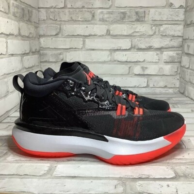 Jordan Zion 1 Bloodline Black White Bright Crimson DA3130-006 Men's Size 9.5