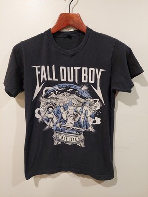 Fall Out Boy Wintour 2016 Small Shirt 2-Sided Dates on Back Band Tee Pop Punk