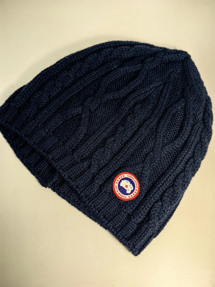 Gorro Canada Goose tejido con cable Merino azul oscuro Foto 2 de 4