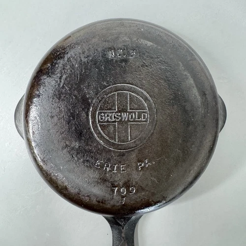 Griswold Cast Iron Skillet No. 3 Small Block Logo Erie, PA 709