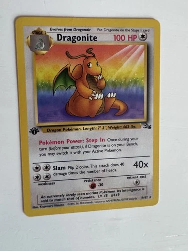 Pokémon Dragonite 1st Edition Fossil Rare 100 HP Card 19/62 Wizards 1999