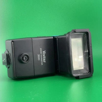 Vivitar Zoom Thyristor 3500 Flash for Olympus Analog Kamera, Batterie getestet. - Bild 1 von 3