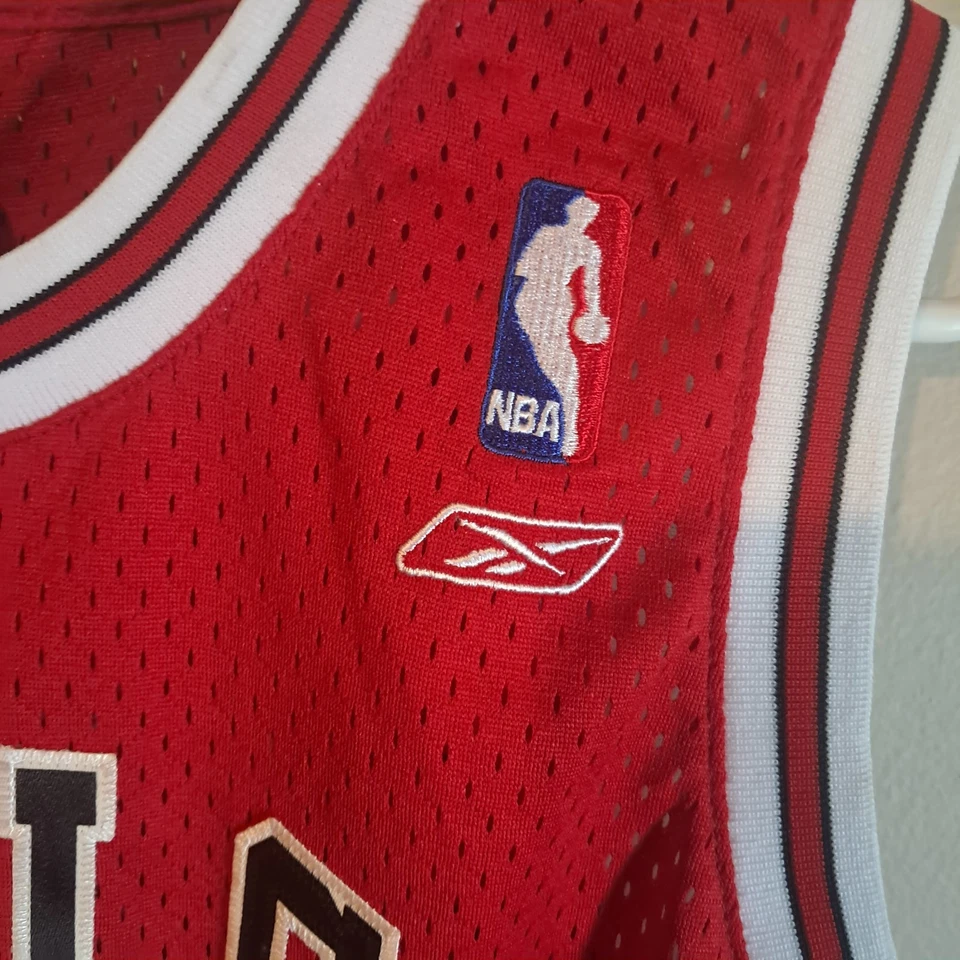 Camiseta deportiva vintage Reebok NBA Chicago Bulls Ben Gordon 7 roja Swingman para hombre XL cosida Foto 4 de 4