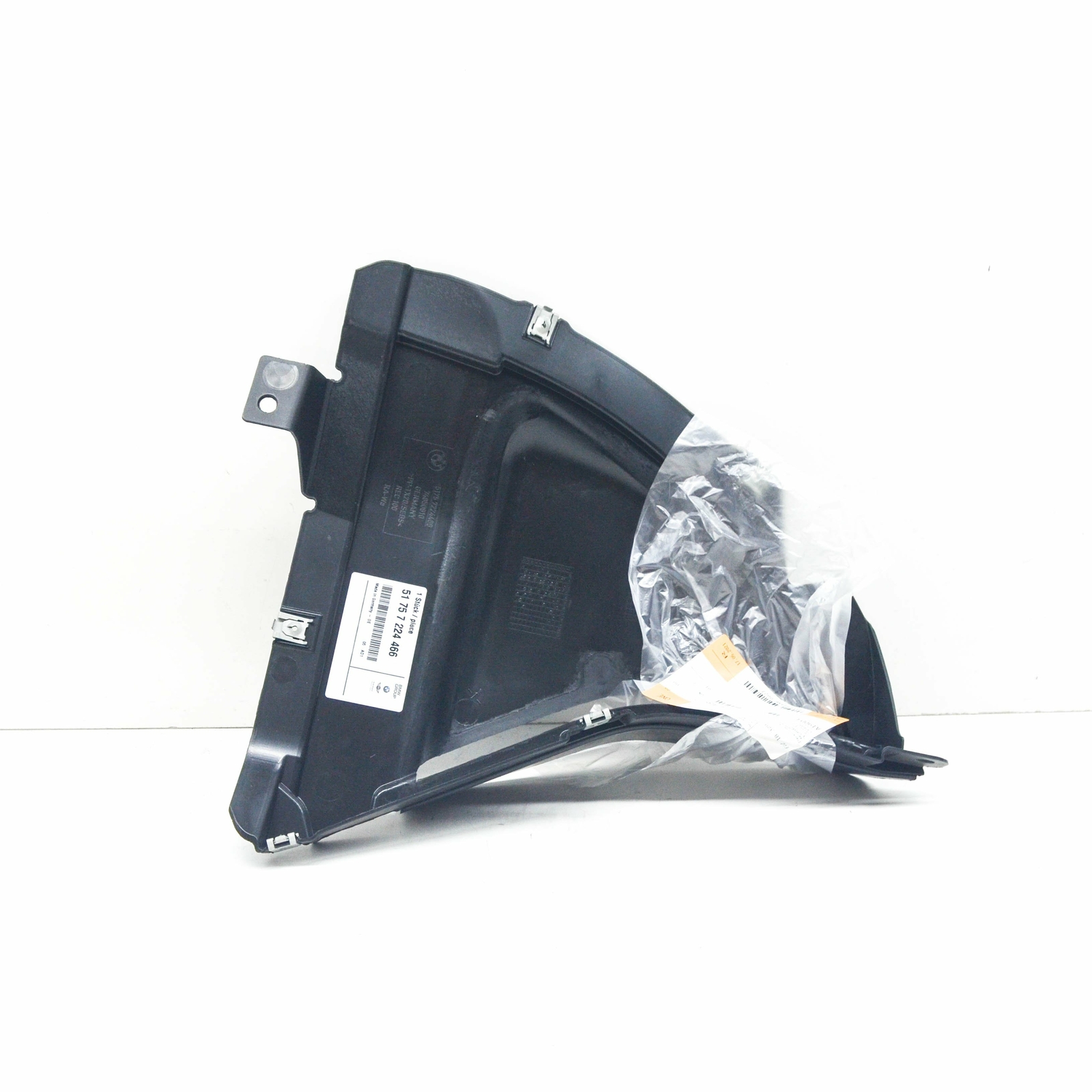 BMW 6 F12 Front Right Lower Fender Liner Extension 51757224466 