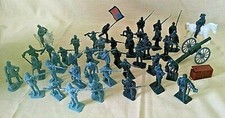CIVIL WAR PLAYSET SOLDIERS HORSES CONFEDERATE UNION CANNON PLASTIC LOOSE.