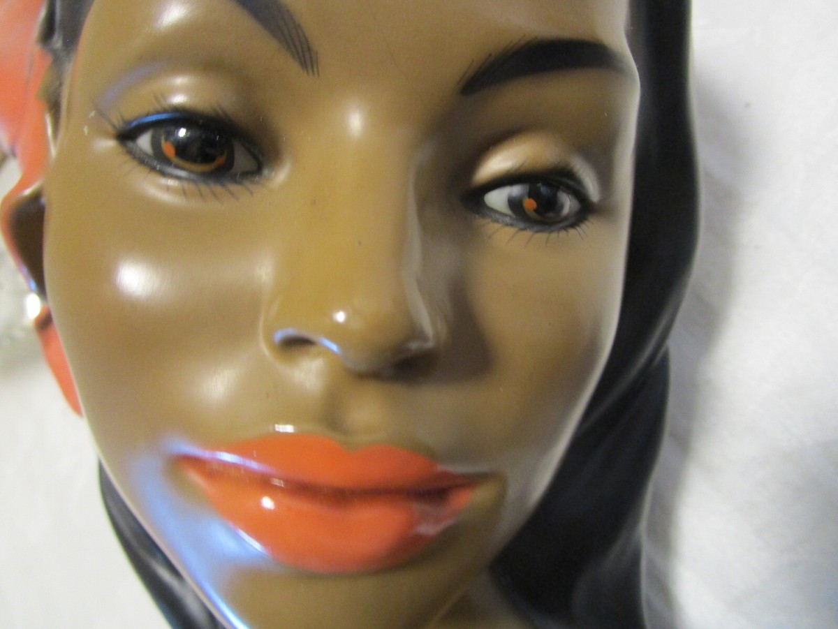 Vintage Hawaiian Hula Girl Bust Marwal Chalkware w/ Hibiscus 9.5