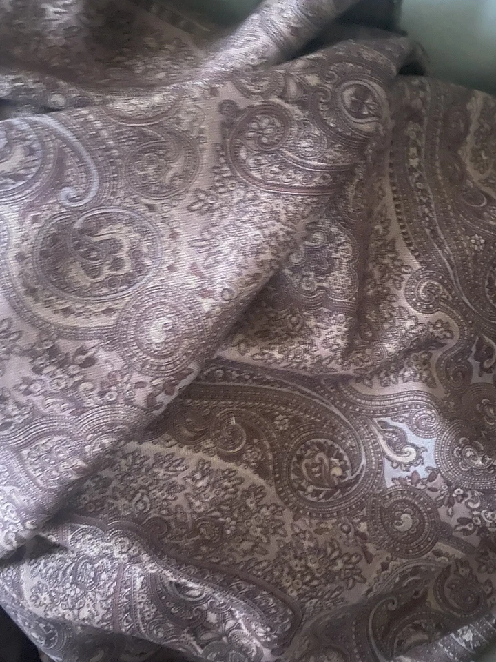 New Brown PaisleyLining Fabric 58" Wide 100% Polyester 3.+ Yards Beautiful! - Image 4 of 4