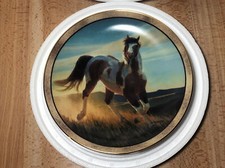 Danbury Mint Golden Champion Wild & Free Galloping Horse Porcelain Plate 23K NOS