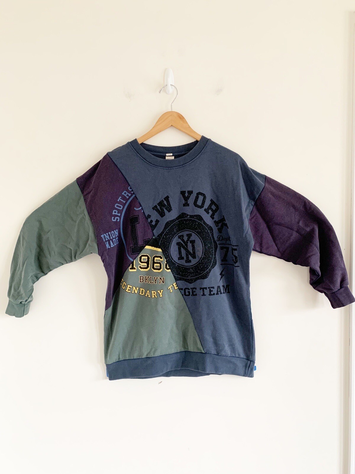 UO NYC College Color Block Multicolor Crewneck XS - Unique NY Mashup Sweater image 2