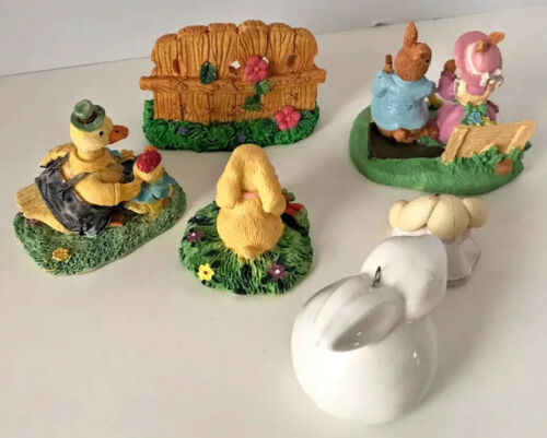 Coniglietto Pasqua Primaverile Coniglio e Anatra Villaggio Vacanze Accessori Decorazioni Casa - Foto 2 di 3