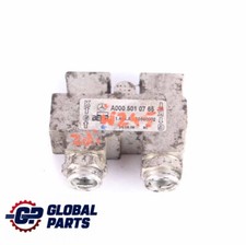 Mercedes W204 W207 W245 Thermostat Ölkühler Kühler A0005010765