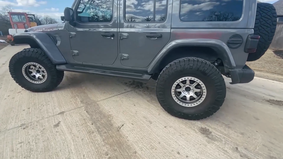 SUNPIE Running Boards For Jeep Wrangler JLU 4-Door – All Steel Side Steps & Nerf Bars (2018-2025)