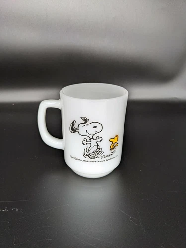 Vintage Fire King 1965 Snoopy & Woodstock Mug Milk Glass Coffee Cup