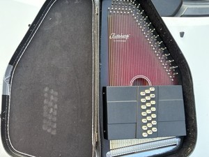 Autoharp By OSCAR SCHMDT with Case