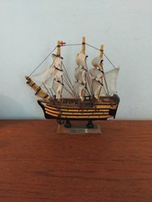 VINTAGE REPLICA WOODEN SAILING SHIP MODEL, H M S VICTORY