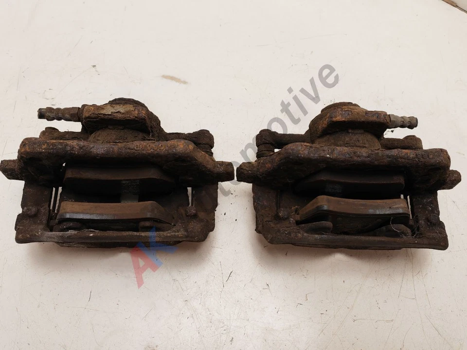 MINI COOPER S R55 R56 R57 Pair of Front Brake Calipers - Image 4 of 4