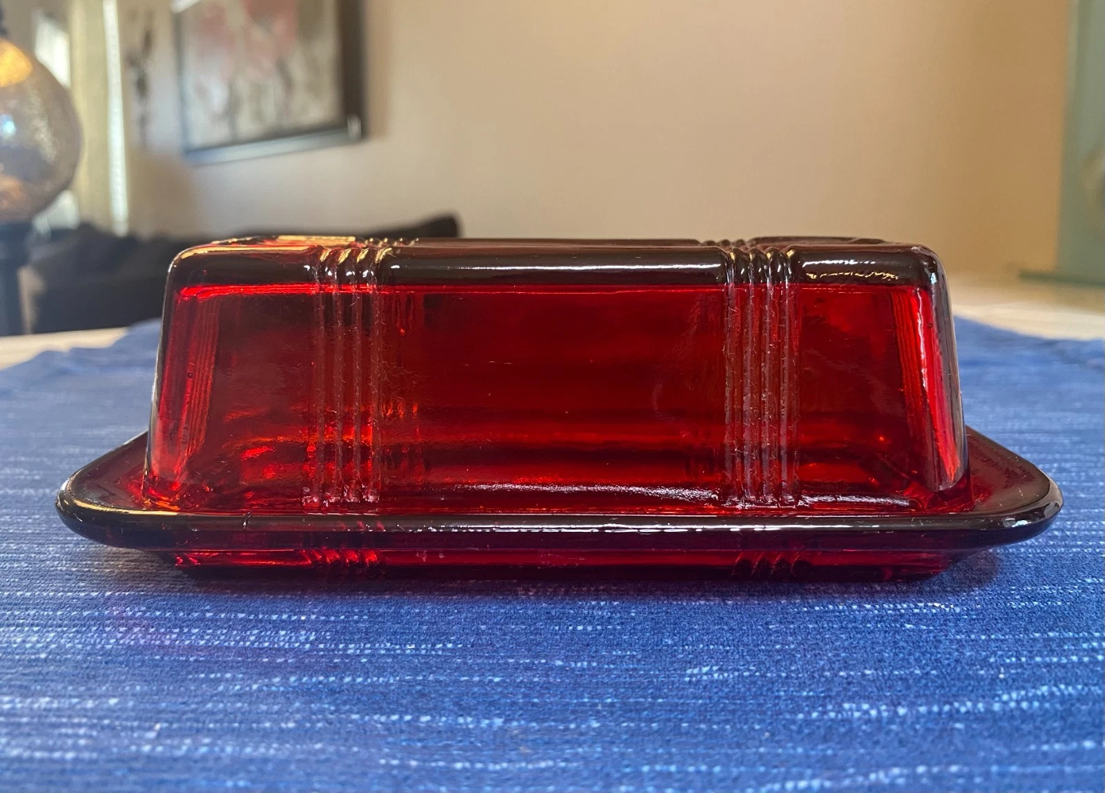 Hazel Atlas Ruby Red Butter Dish Criss Cross Pattern Rectangular Vintage 82B
Opens in a new window o