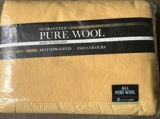 New Unused Vintage Pure Wool Mothproofed 200x 250 cm Warm Yellow Blanket England