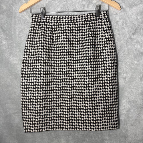 Guy Laroche, Vintage Guy Laroche Houndstooth Wool Pencil Skirt, Women’s Size 2-4 (27” Waist)