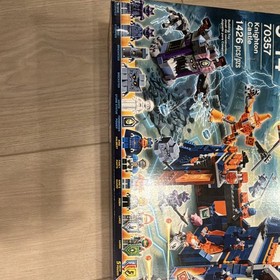 LEGO NEXO KNIGHTS Nexo Knights 70357 Knighton Castle 1426 pcs w/ Box