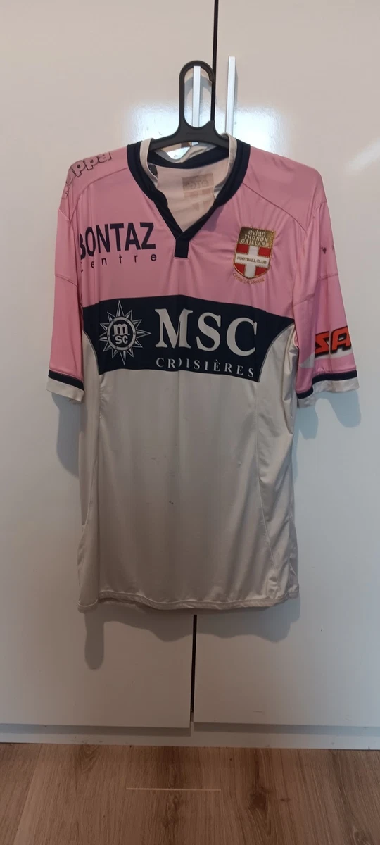 Montpellier Handball : les maillots dédicacés d'Octobre Rose mis aux enchères