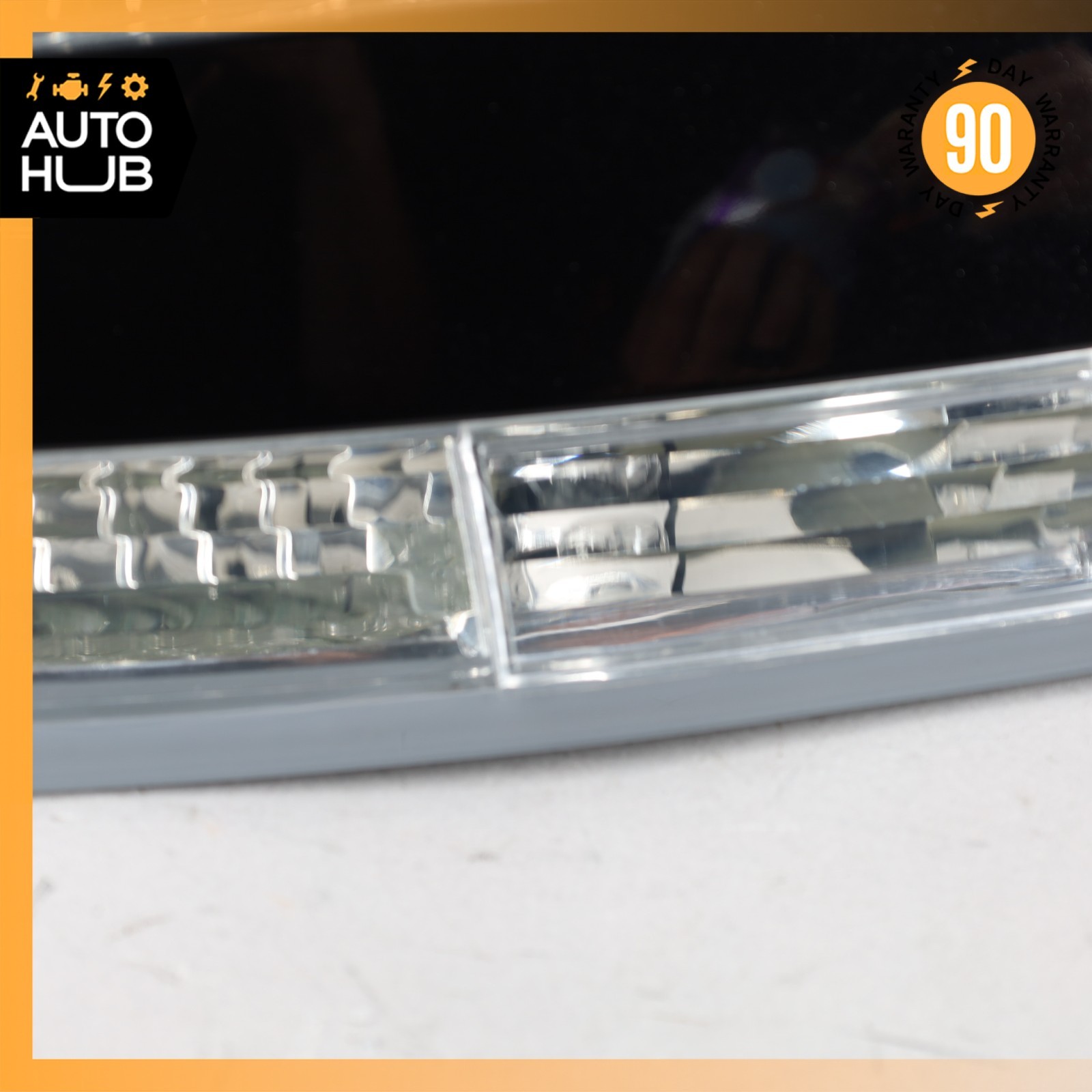 05-19 Aston Martin DB9 DBS Vantage Tail Light Lamp Left Side 8D3313405AK OEM 35k