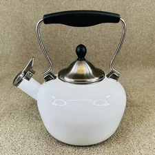 Chantal Classic Whistling Teakettle White Enamel With Stainless Lid 2 Quart