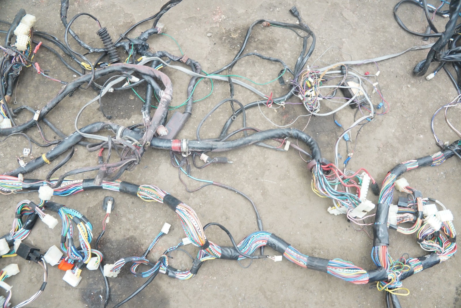 Body Chassis Dash Wire Wiring Harness Cable OEM Ferrari Mondial Cabriolet 1985