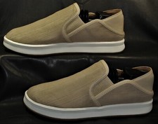 OluKai KI'IHELE "ILI Women's tan textured leather slip-on casual shoes size 9.5