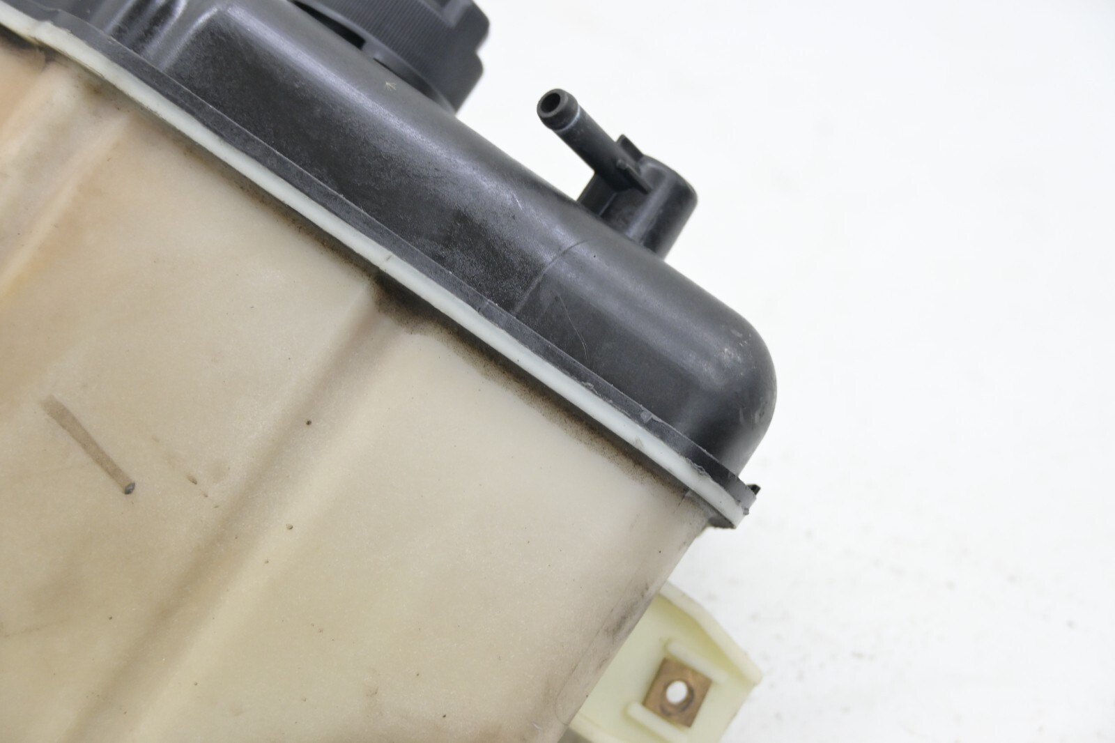 ⭐ 14-21 Maserati Ghibli Levante 3.0l Engine Coolant Expansion Water Tank Oem