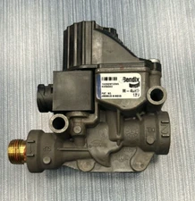 Lot of 1 x Bendix M-40HF ABS Modulator Valve Slight Damage to Plastic Pieces