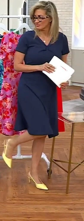 Isaac Mizrahi Live! Vestido regular de buceo crepé torcido delantero liso azul marino 1X A705814 Foto 3 de 3