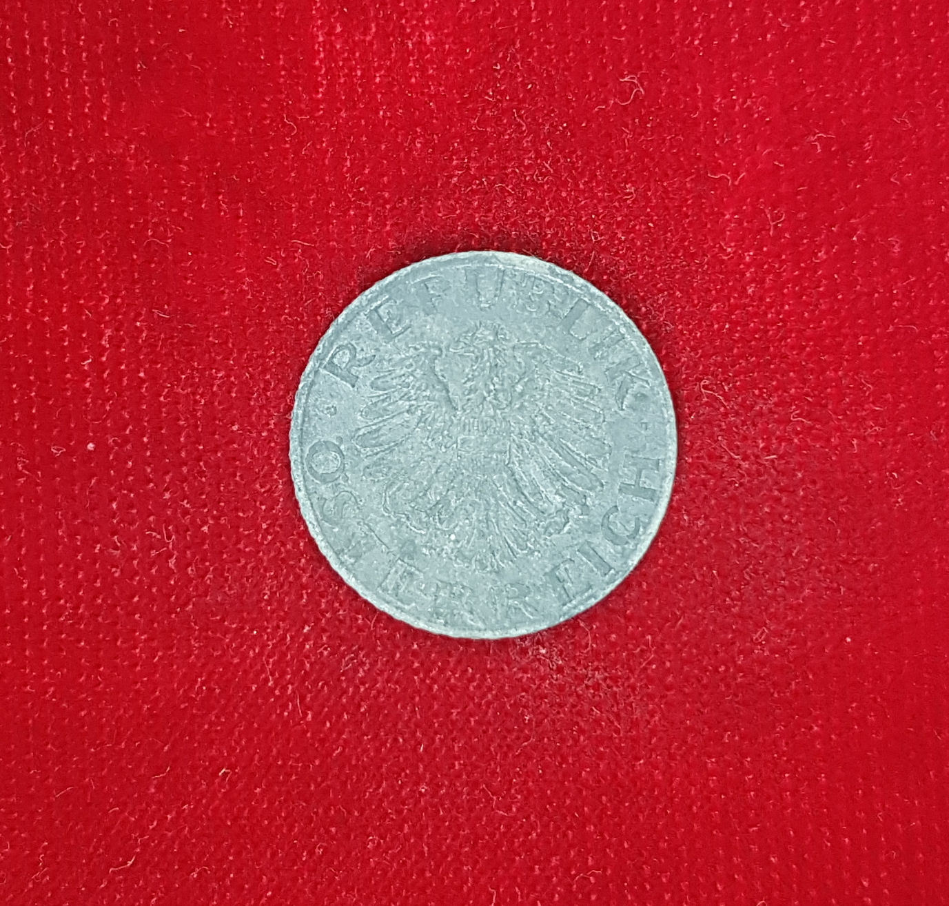 Picture 1 of 2