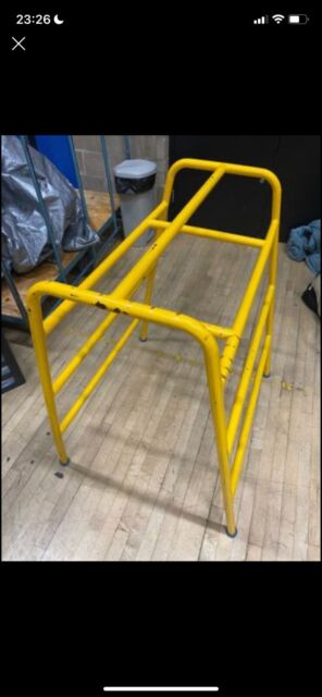 Gymnastics trestle vault table metal frame - sturdy yellow topless strong