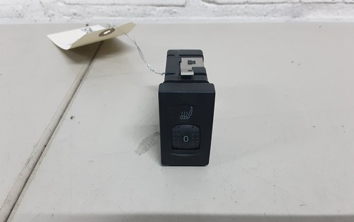 VW Passat 3B/BG Sitzheizungsschalter Schalter Sitzheizung R rechts 3B0963564C