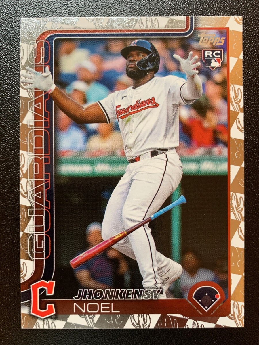 2025 Topps Jhonkensy Noel RC #24 Spring Training Parallel – Guardians Rookie